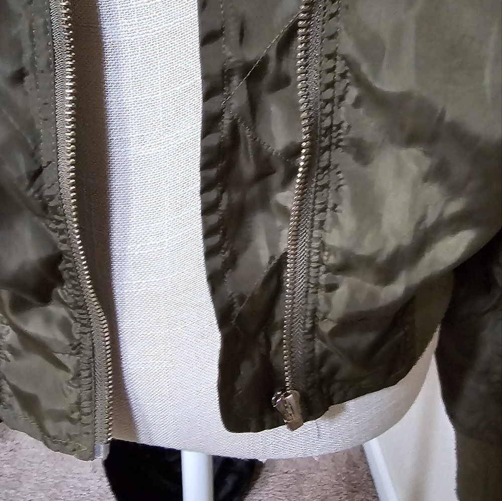 Olive Bomber Style Jacket - Picture 6 of 6